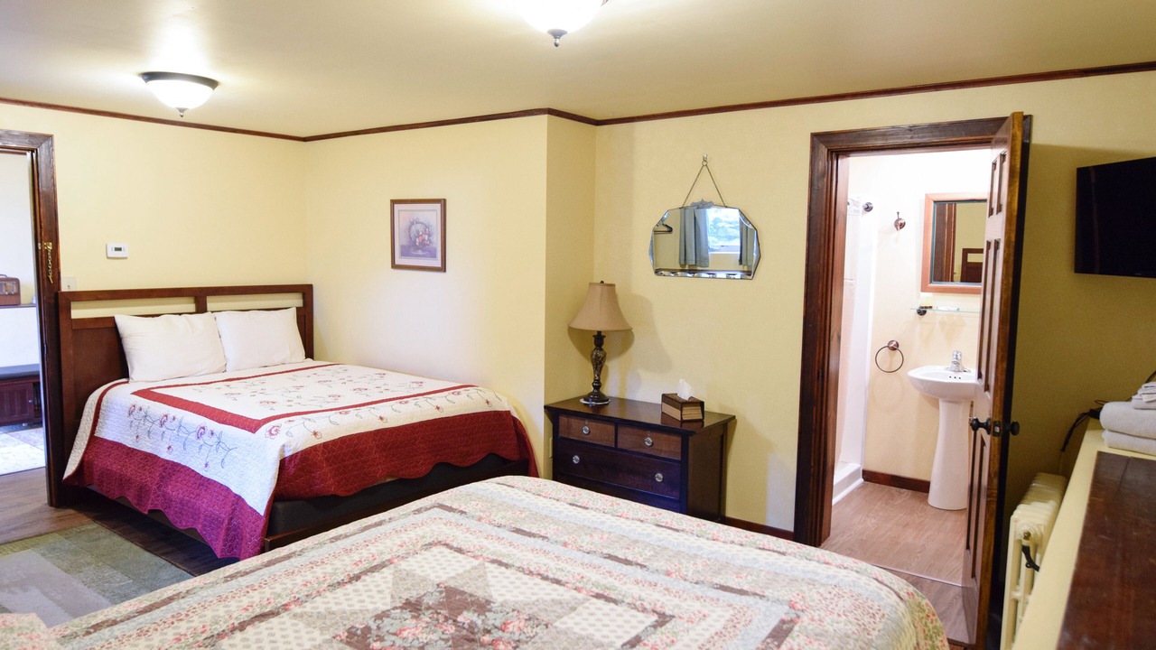 Photo of Bedroom in Seward