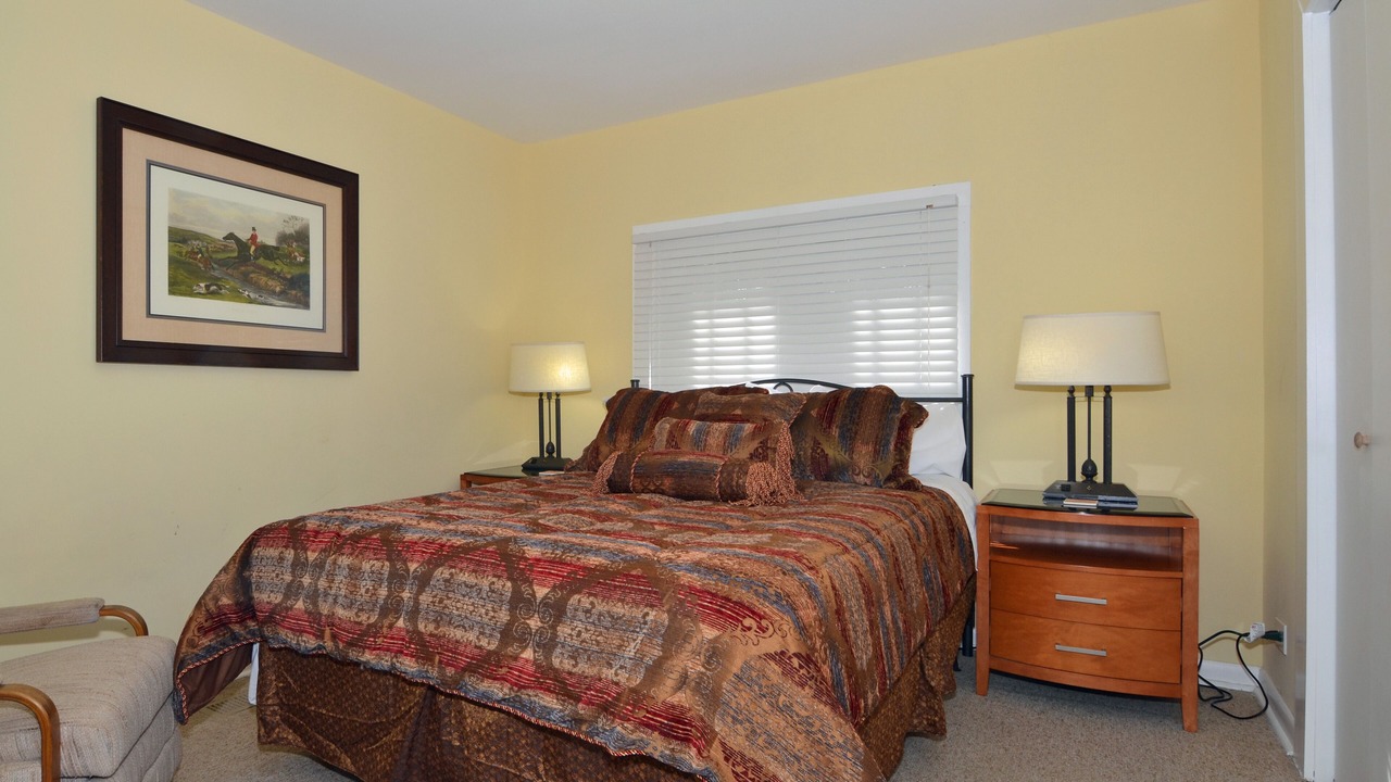 Photo of Bedroom in Lawrenceburg