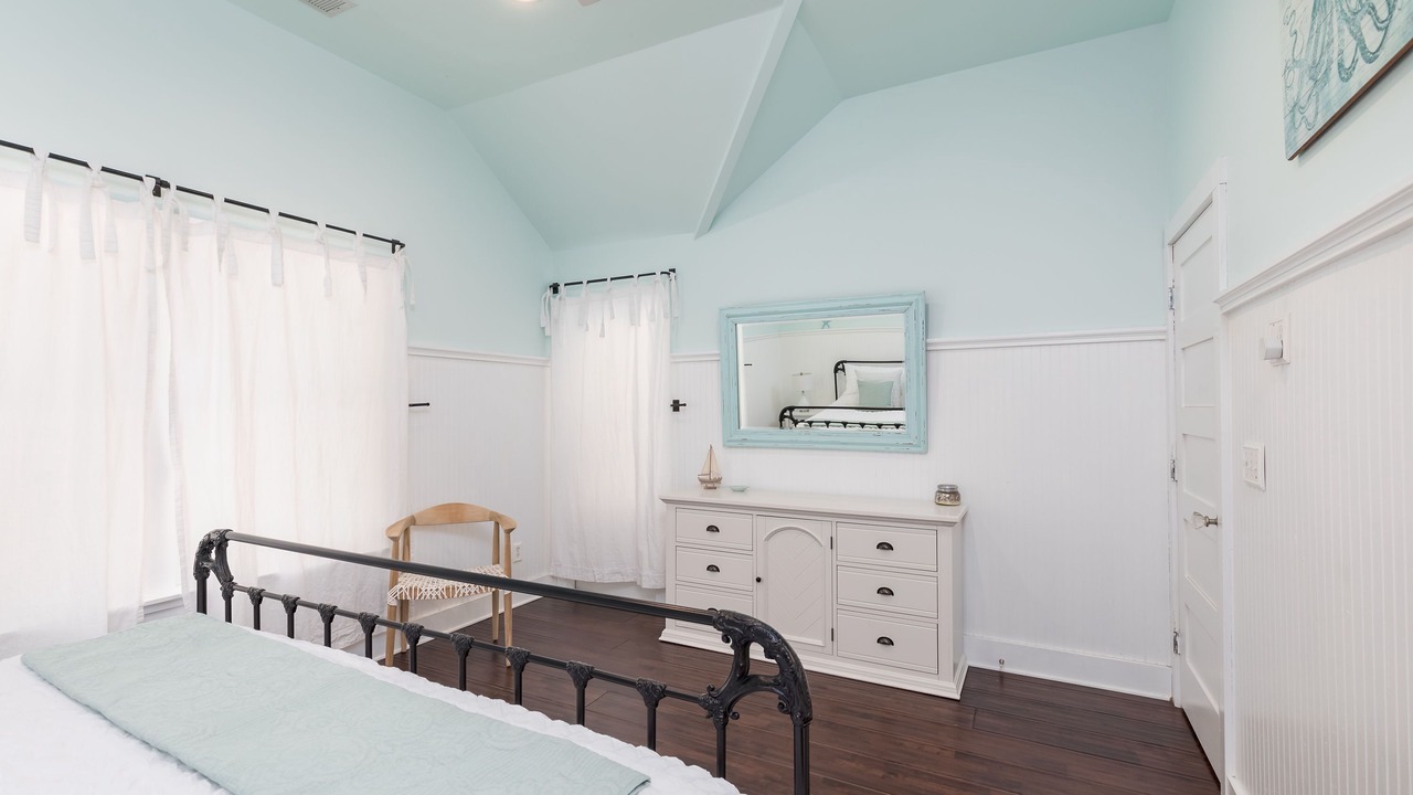 Photo of Bedroom in Isle of Palms