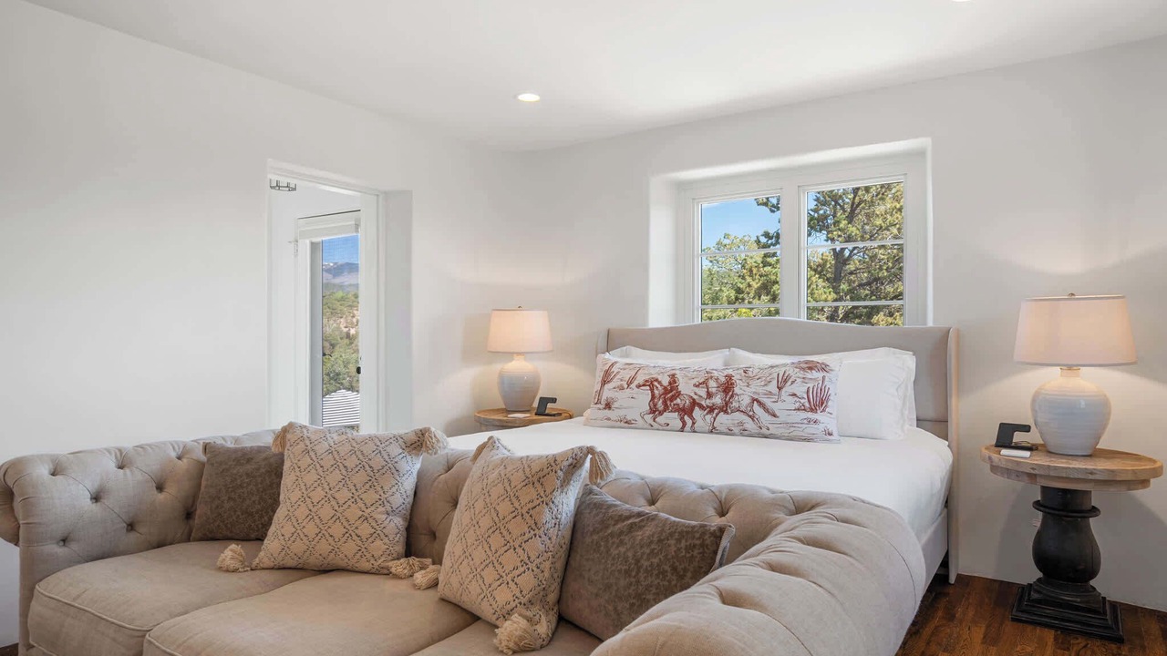 Photo of Bedroom in Northeast Santa Fe