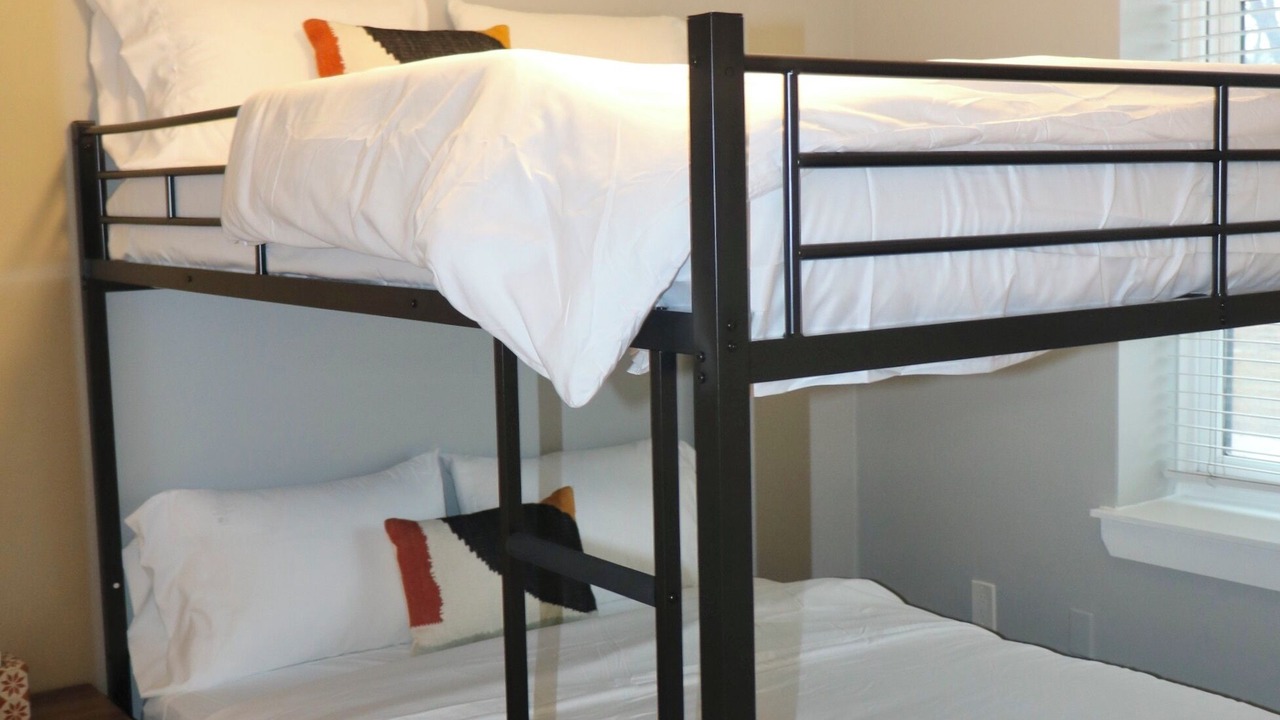 Photo of Bedroom in Midtown