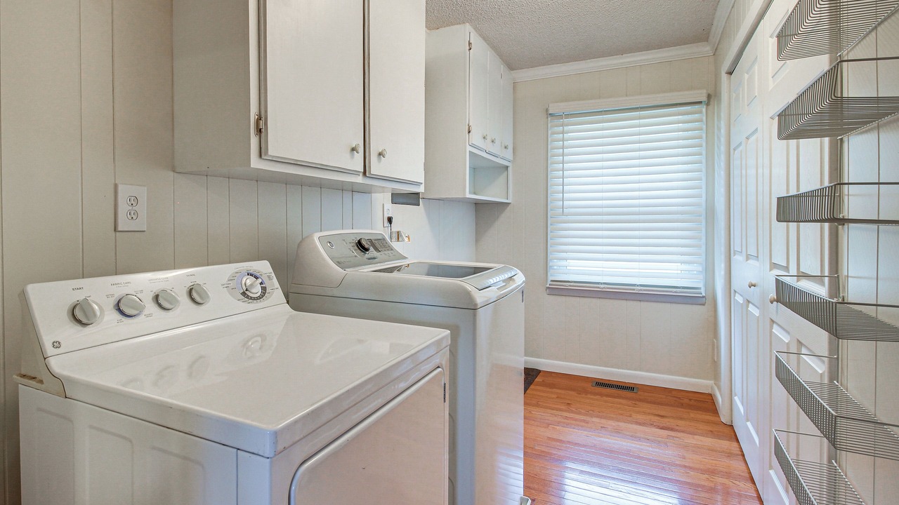 Photo of Bedroom in Groveoak