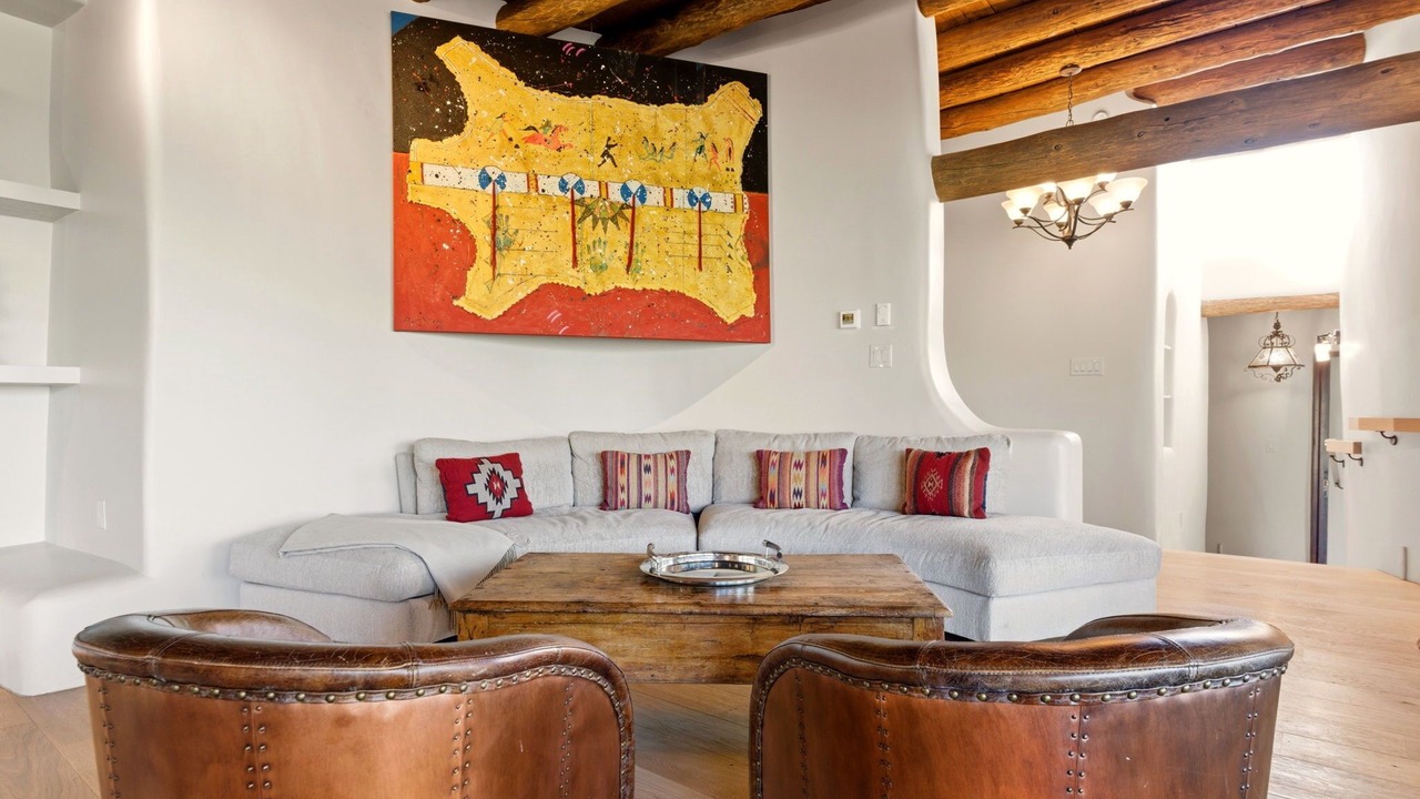 Photo of Livingroom in Santa Fe