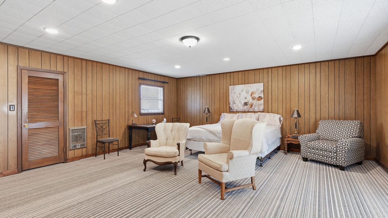 Photo of Bedroom in Giles County