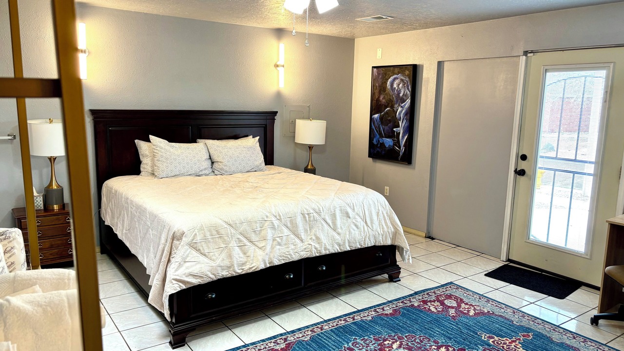 Photo of Bedroom in Ladera West