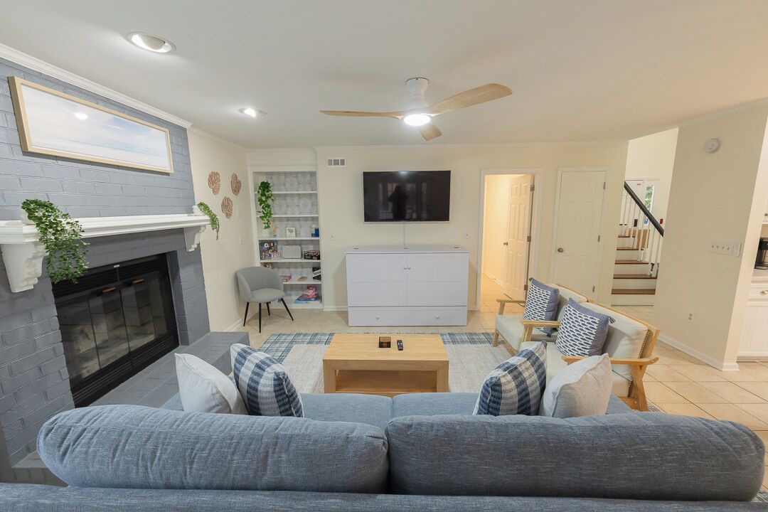 Photo of Livingroom in North Charleston