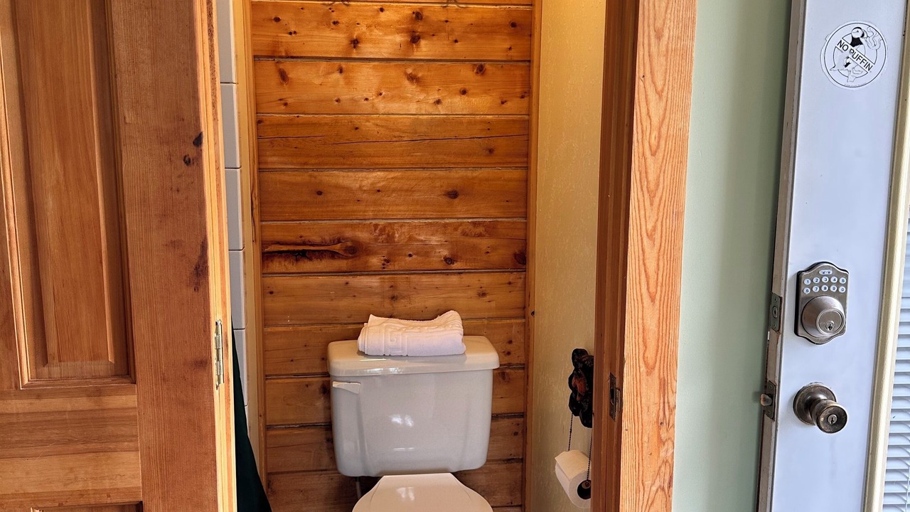 Photo of Bathroom in Homer