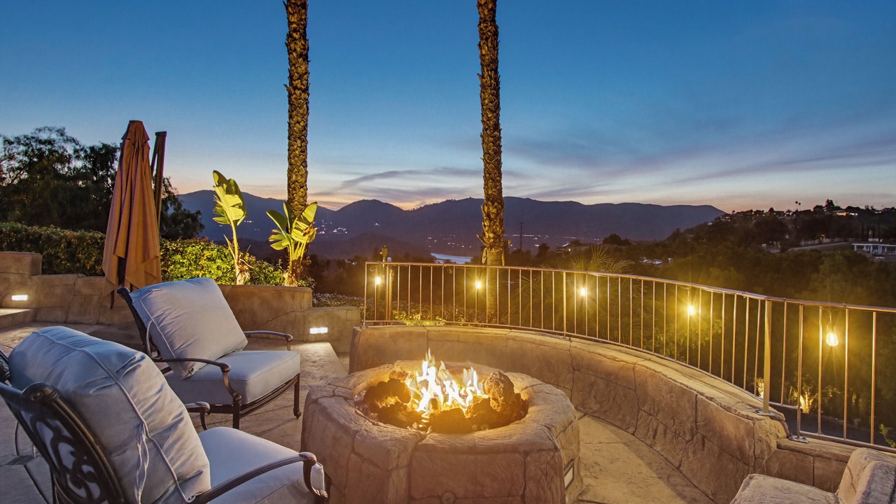 Photo of Patio Balcony in Lake Hodges
