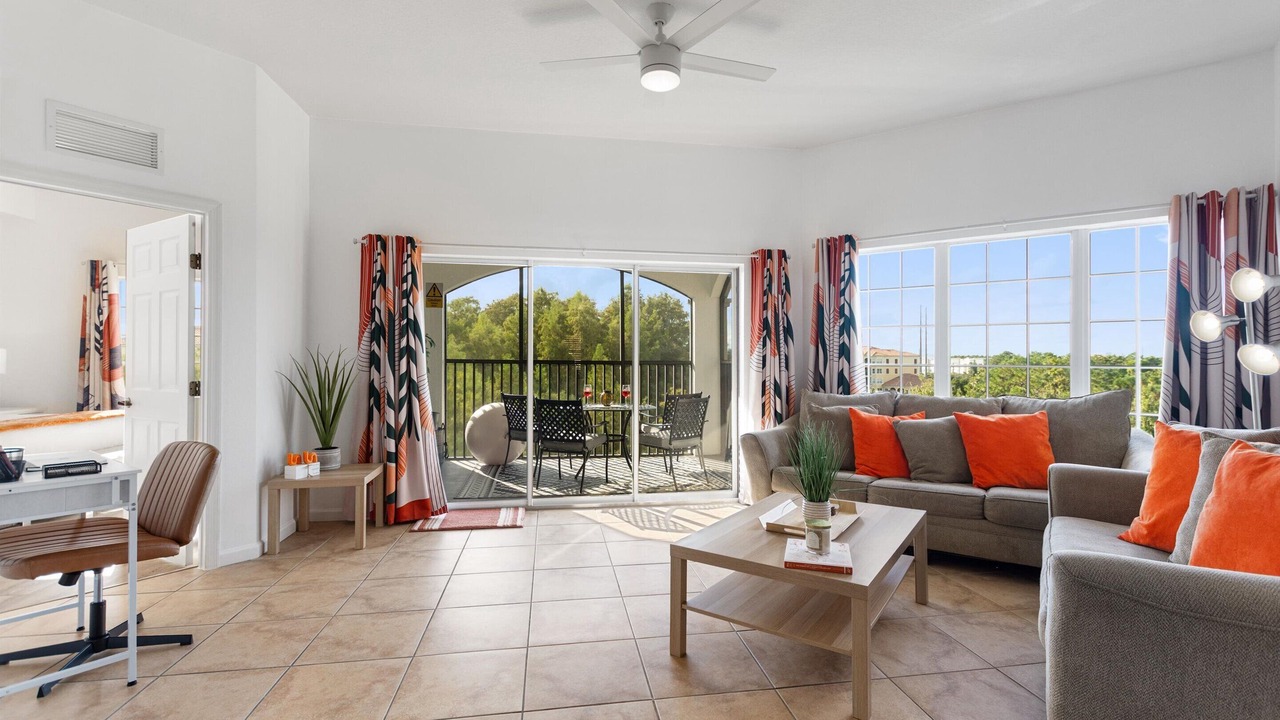 Photo of Livingroom in Florida Central Atlantic Coast