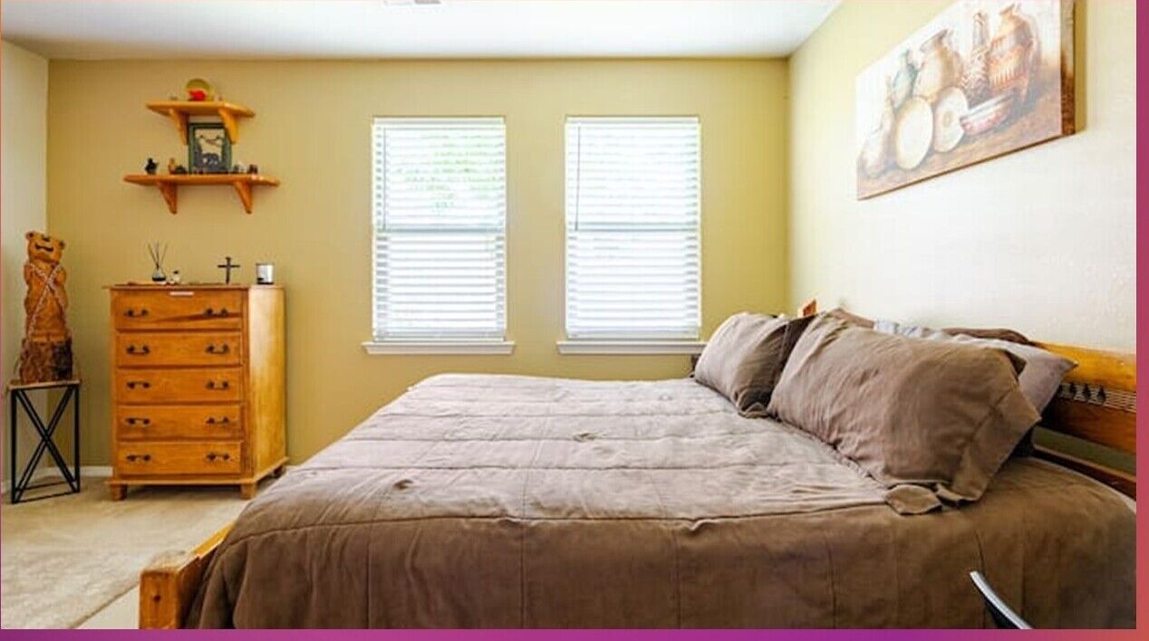 Photo of Bedroom in Westgate Heights