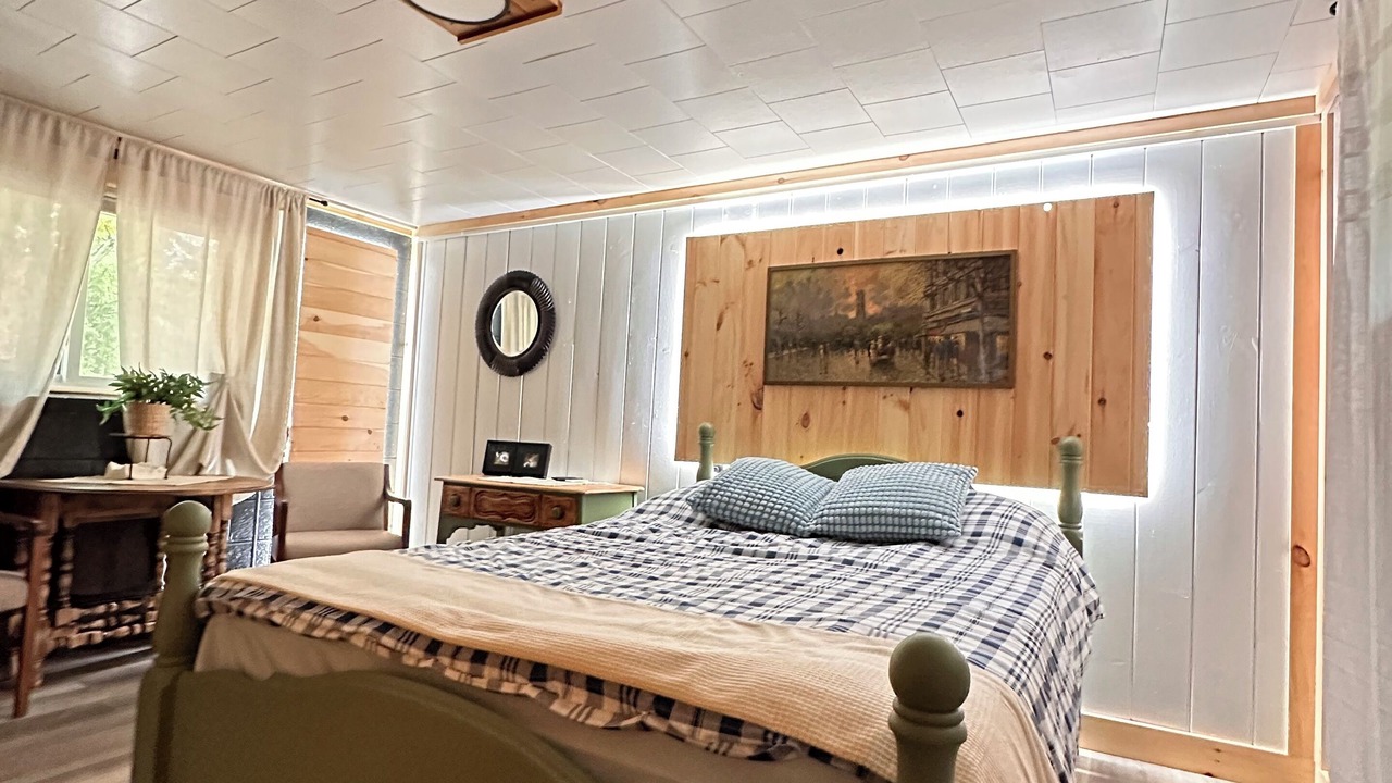 Photo of Bedroom in Wellston