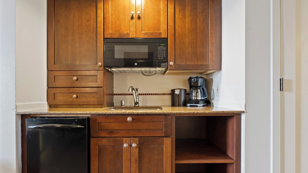 Photo of Kitchen in Lihue