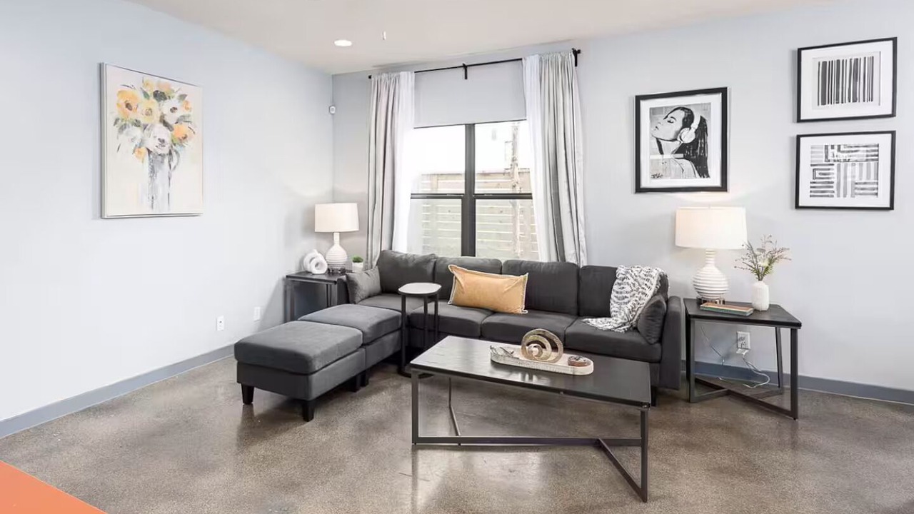 Photo of Livingroom in Denver Heights