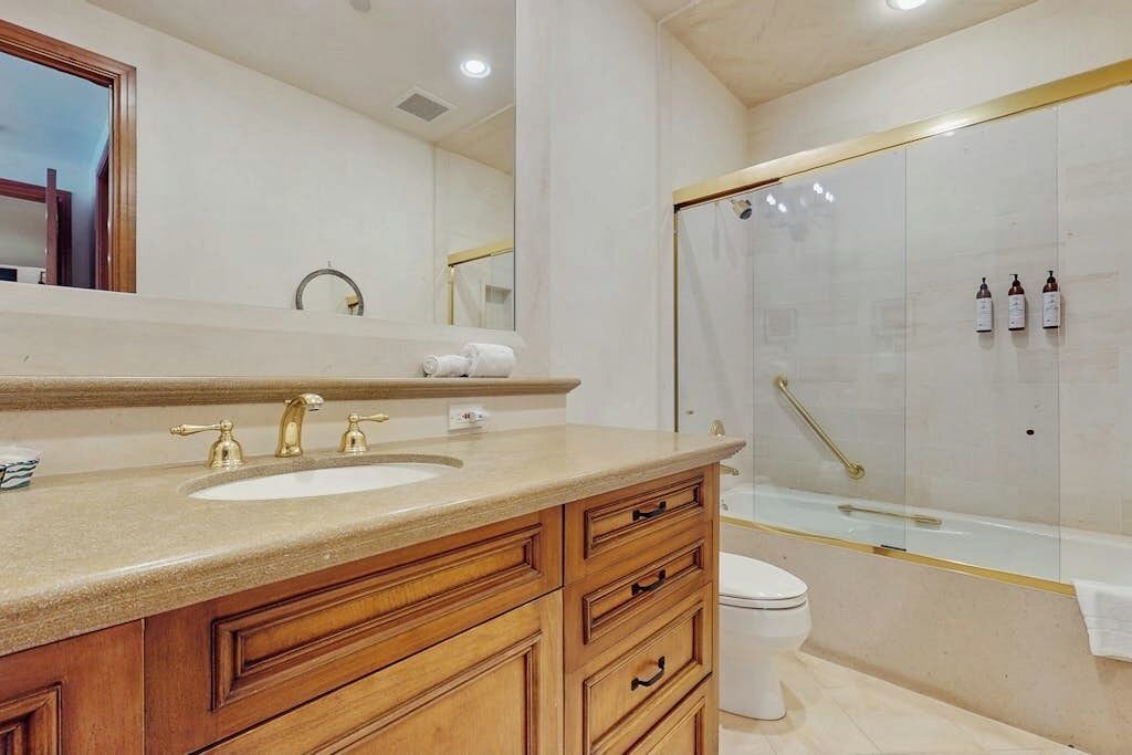 Photo of Bathroom in West End