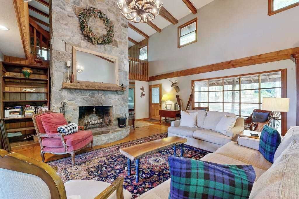 Photo of Livingroom in Brevard