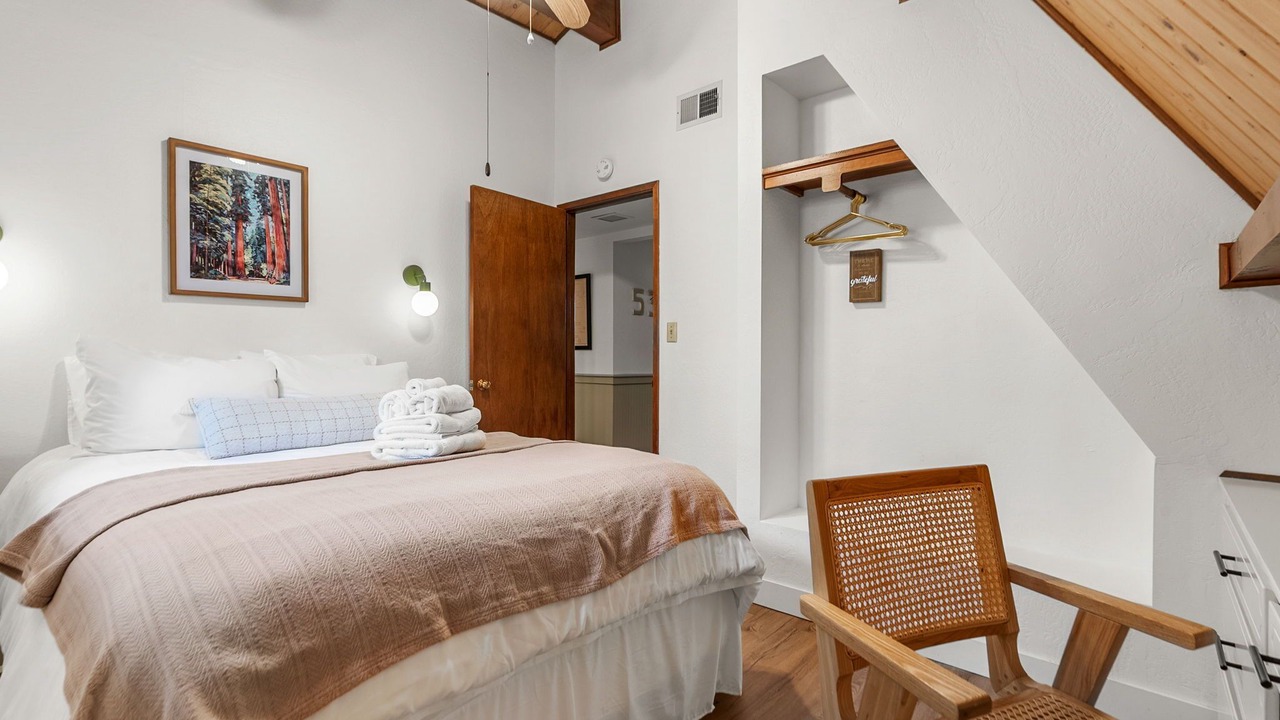 Photo of Bedroom in Arrowhead Villas