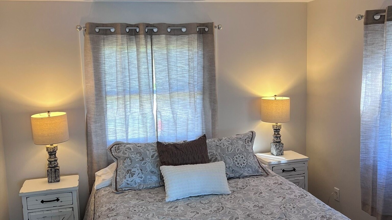 Photo of Bedroom in Delton