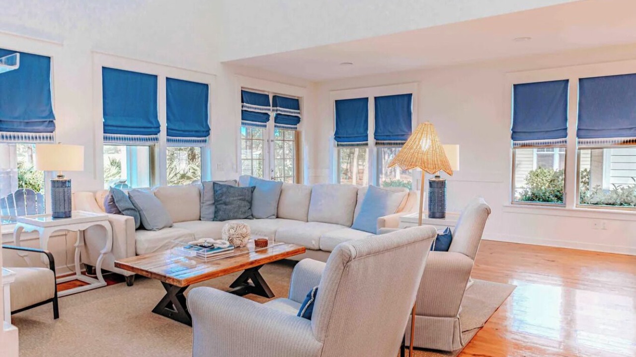 Photo of Livingroom in Laurel Grove