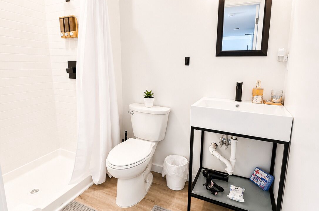 Photo of Bathroom in Midtown