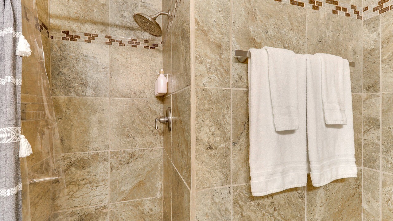 Photo of Bathroom in Alban Hills