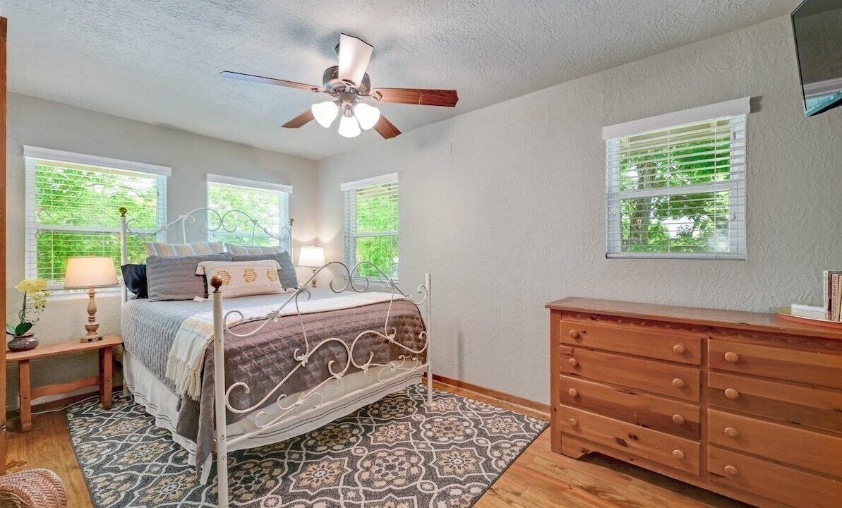 Photo of Bedroom in Wimberley