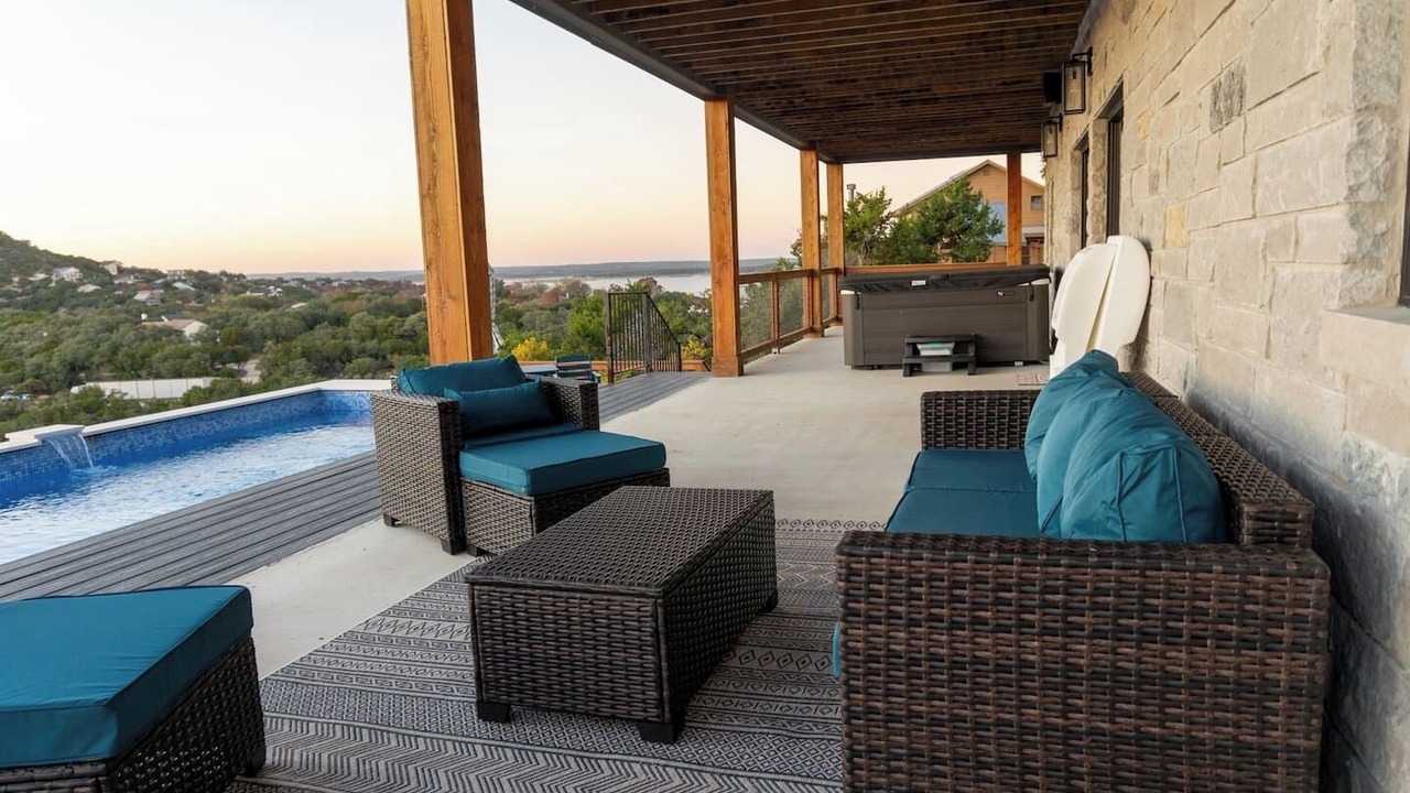 Photo of Outdoor in Canyon Lake