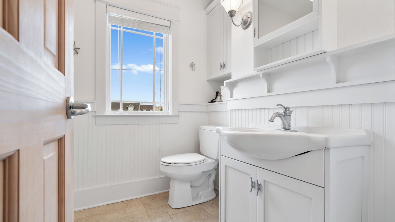 Photo of Bathroom in Ono Island