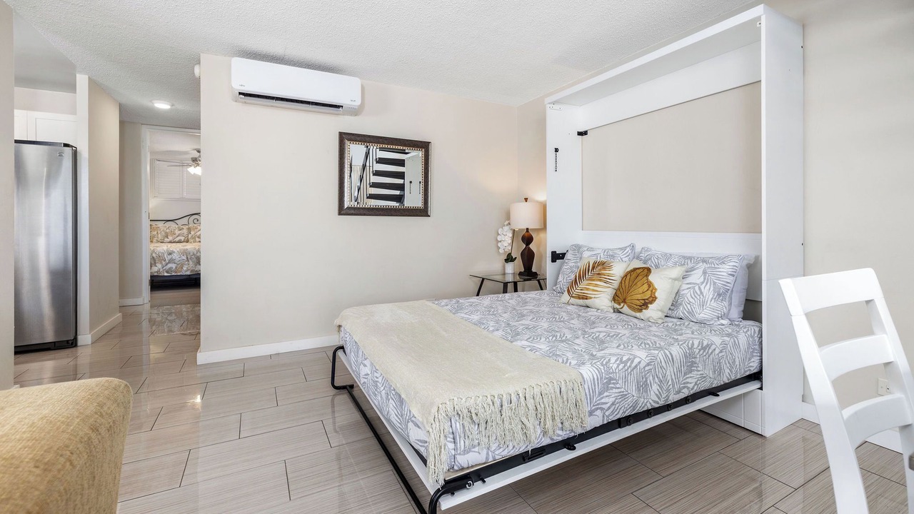 Photo of Bedroom in Historic Kailua Village