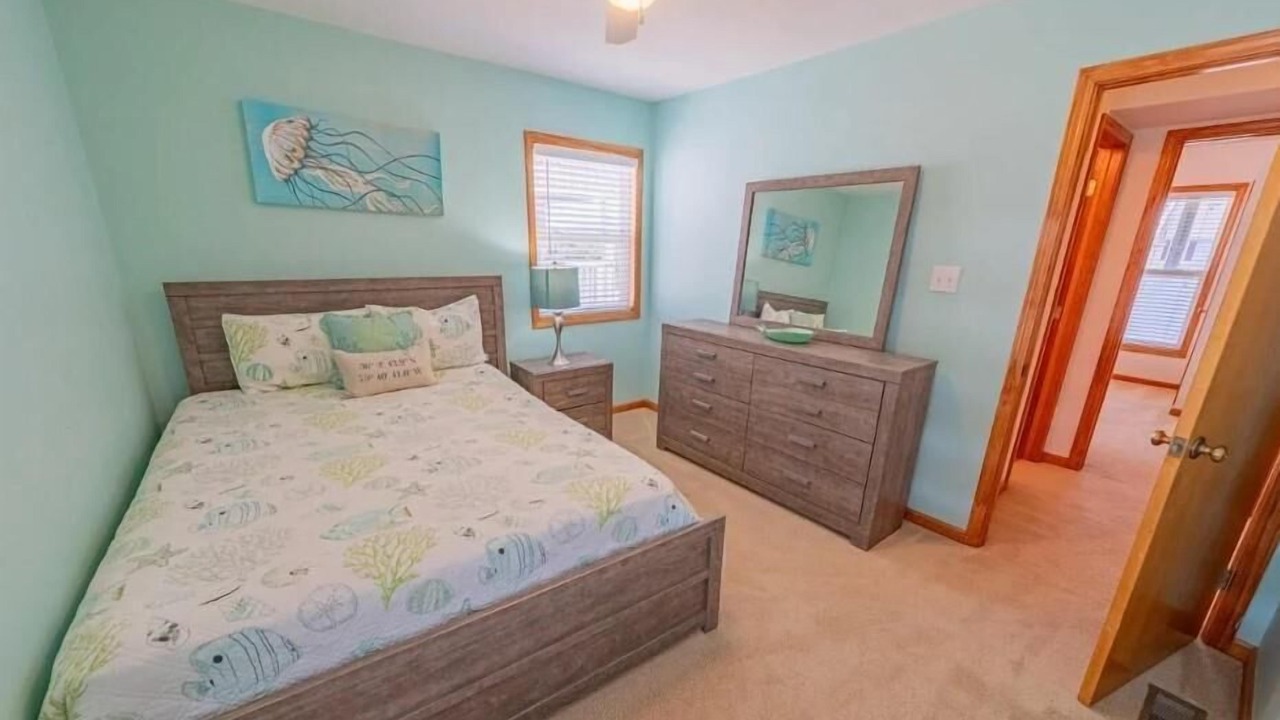 Photo of Bedroom in Colington