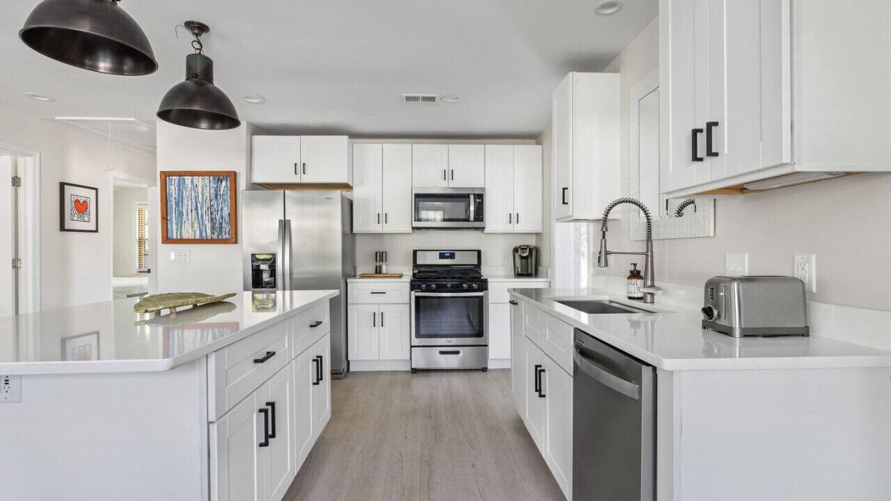 Photo of Kitchen in West Ashley