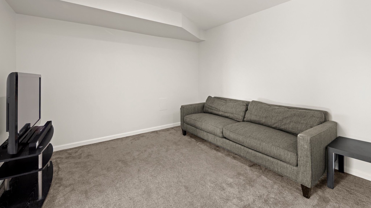 Photo of Livingroom in Brightwood Park