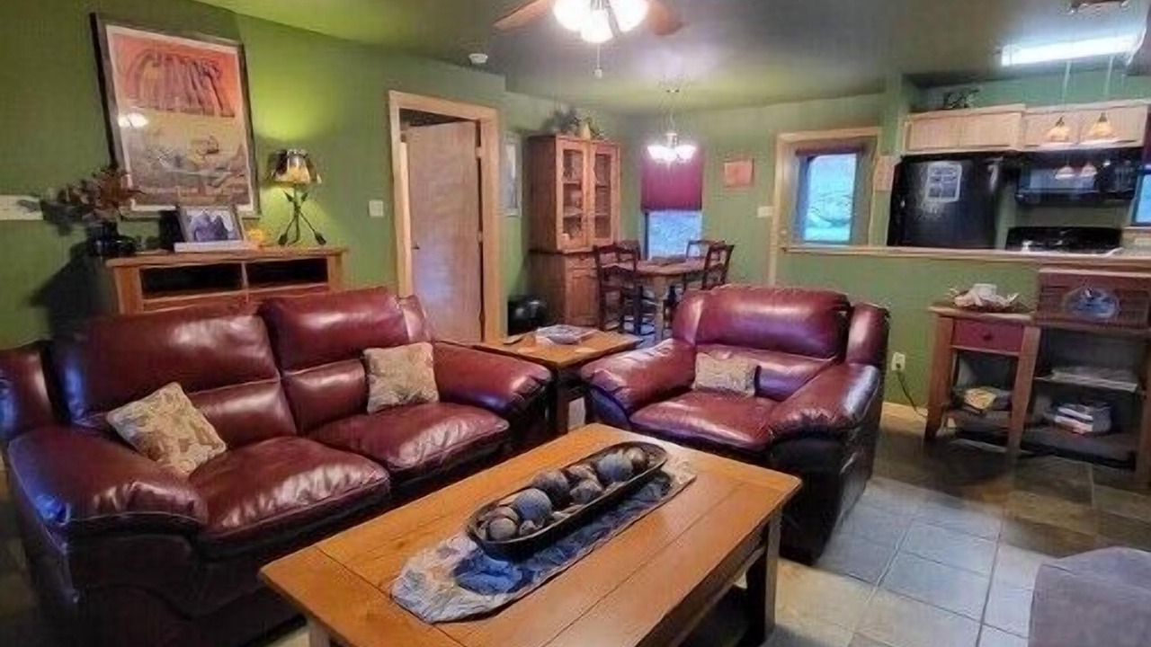 Photo of Livingroom in Cloudcroft