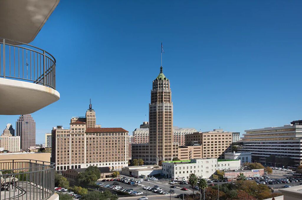 Photo of Outdoor in Arsenal