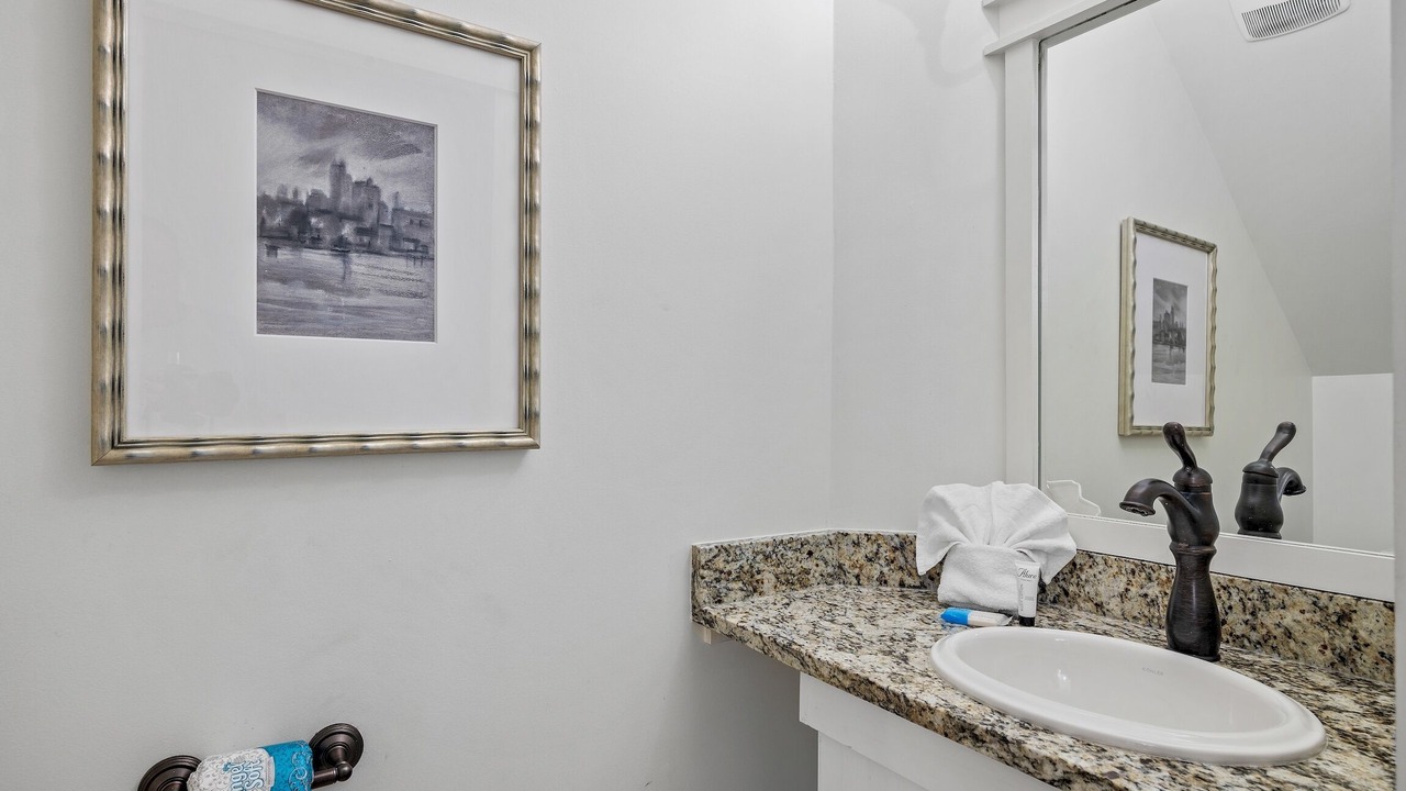 Photo of Bathroom in Forest District