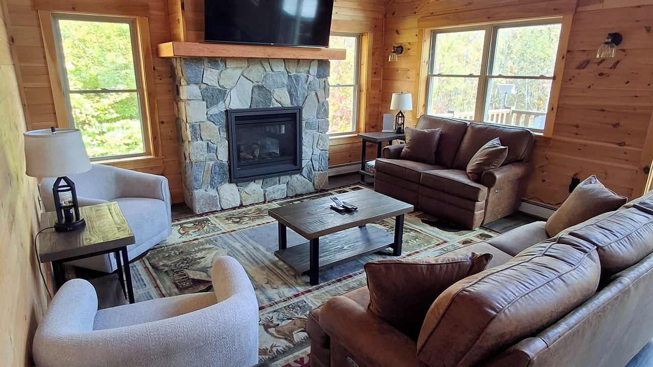 Photo of Livingroom in Carrabassett Valley