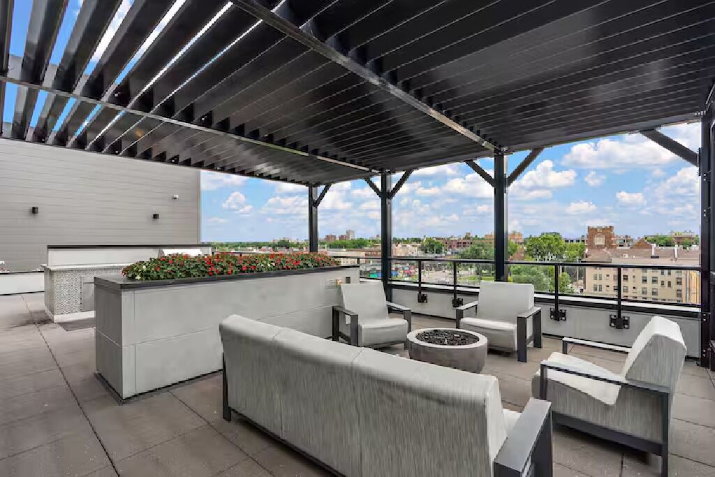 Photo of Patio Balcony in Downtown Minneapolis