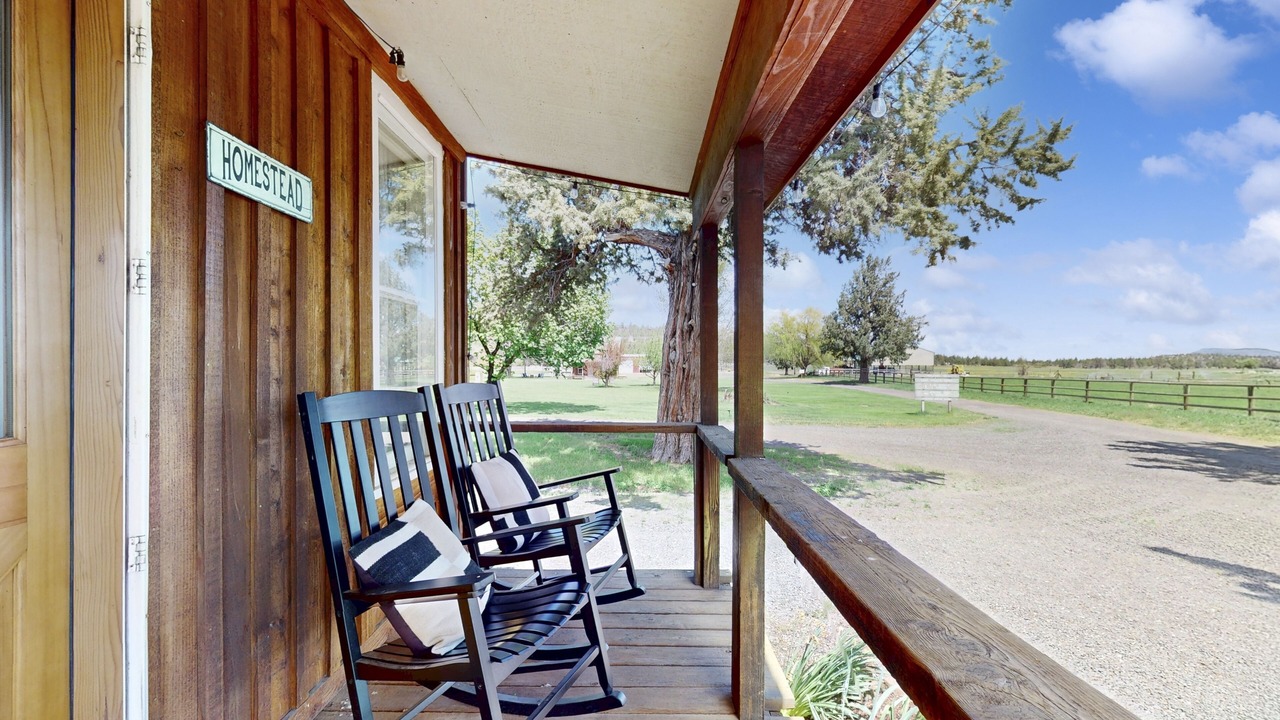 Photo of Patio Balcony in Crooked River Ranch