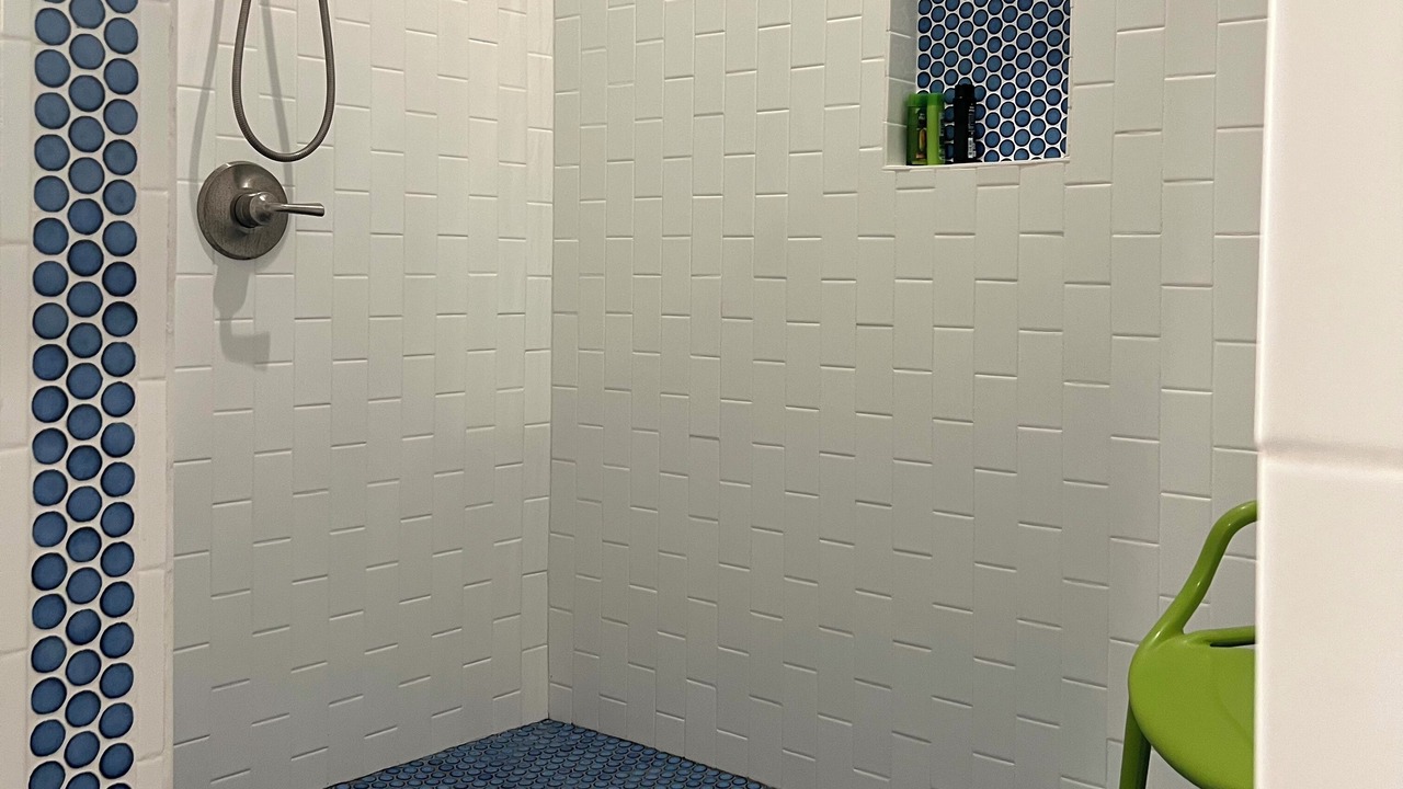 Photo of Bathroom in Glencoe