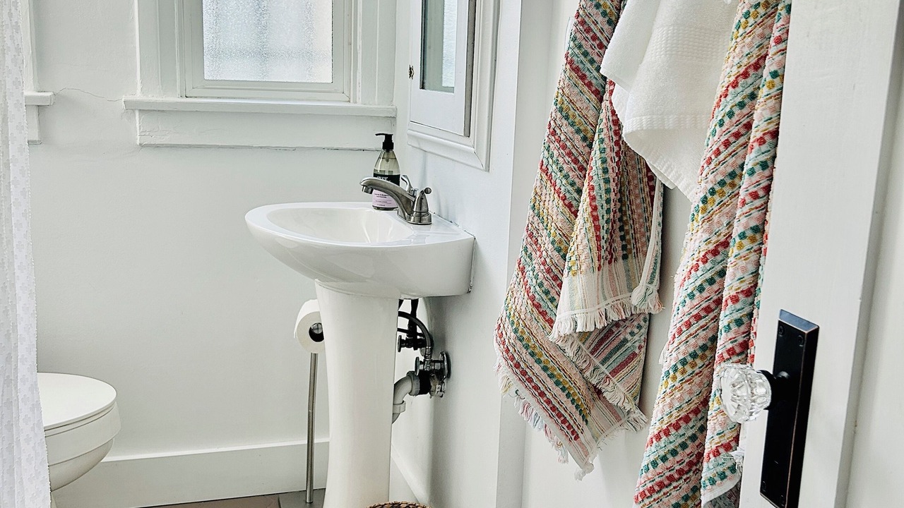 Photo of Bathroom in Mid City