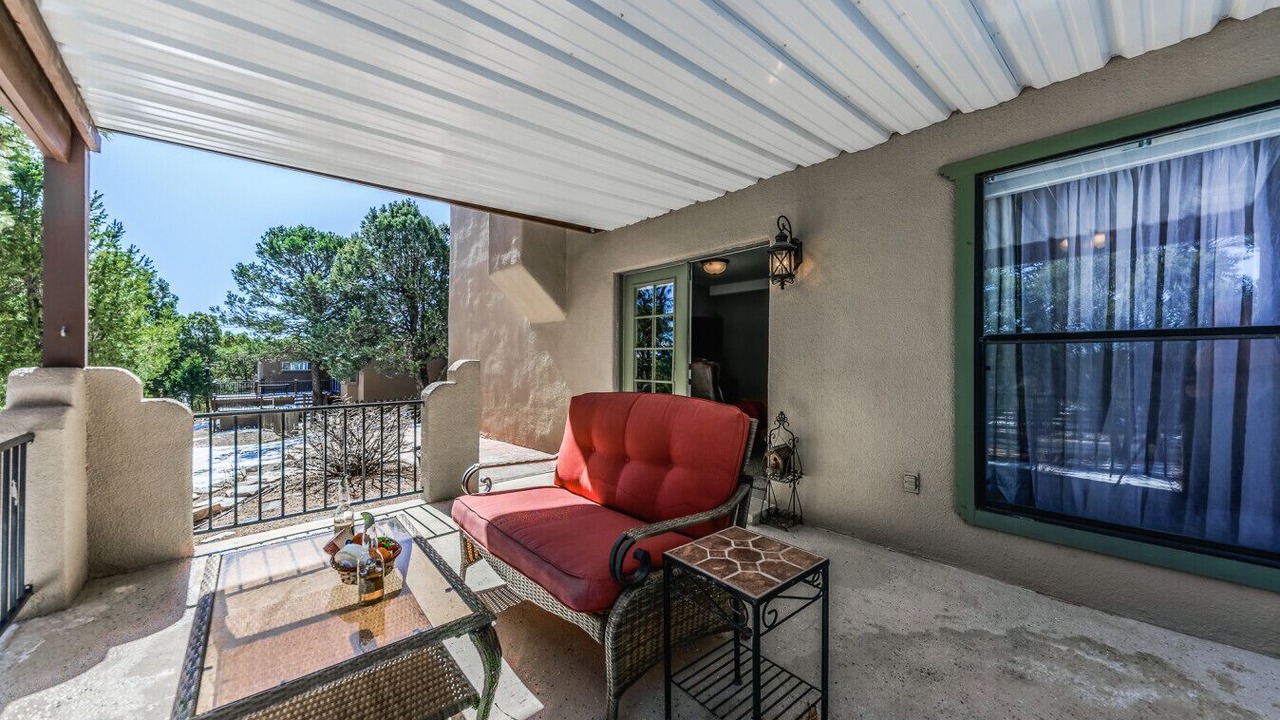 Photo of Patio Balcony in Alto