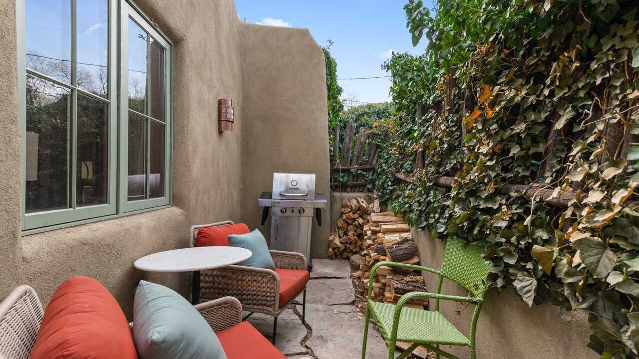 Photo of Patio Balcony in Historic Eastside