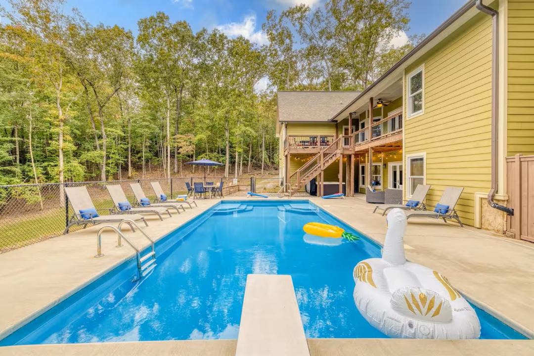 Photo of Others in Foxfire Estates
