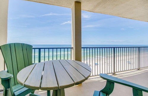 Orange Beach East Condo | Orange Beach Gulf-Front 2BR Top Floor Sleeps 6 Jetted Tub Pools Boats