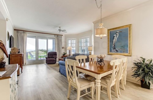 Amelia City Condo | Ground floor unit in gated community. Tastefully decorated and located on southern end of Island.