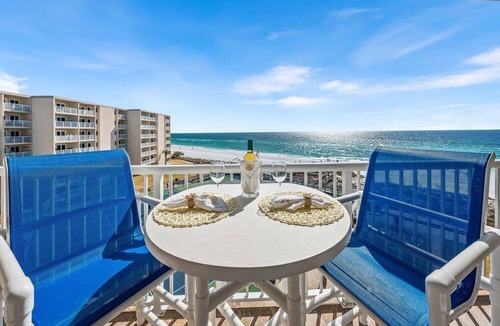 Holiday Isle Condo | 506- Stunning one bedroom condo