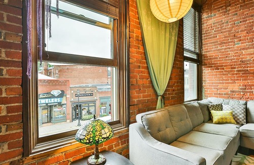 Stillwater Apartment | MainStreetLocation|GirlsNight|Families|Pets|FoodMusicShopArtExploreBikeFunPlay!