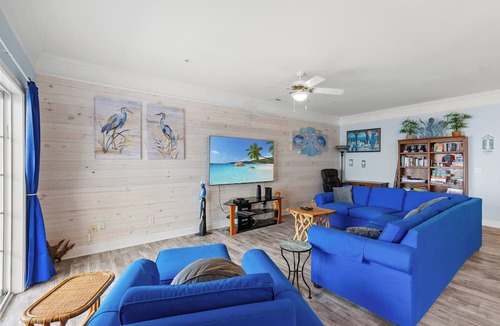 Ocean Drive Condo | Atlantis Villas 103- Updated Oceanfront 6BR