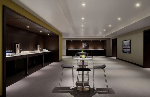 Downtown West Hotel | Sophisticated Retreat For Families, Pet-Friendly, Near Hennepin Theater Trust!