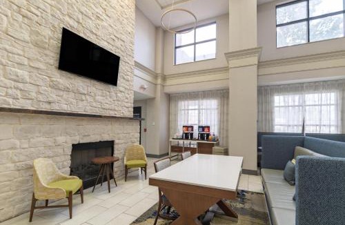 Florence Hotel | Hampton Inn & Suites-Florence Downtown