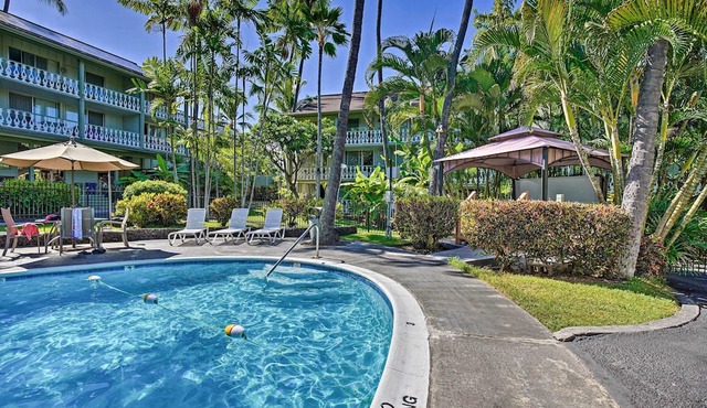 Kailua-kona Group Getaway: 5-unit Bundle!
